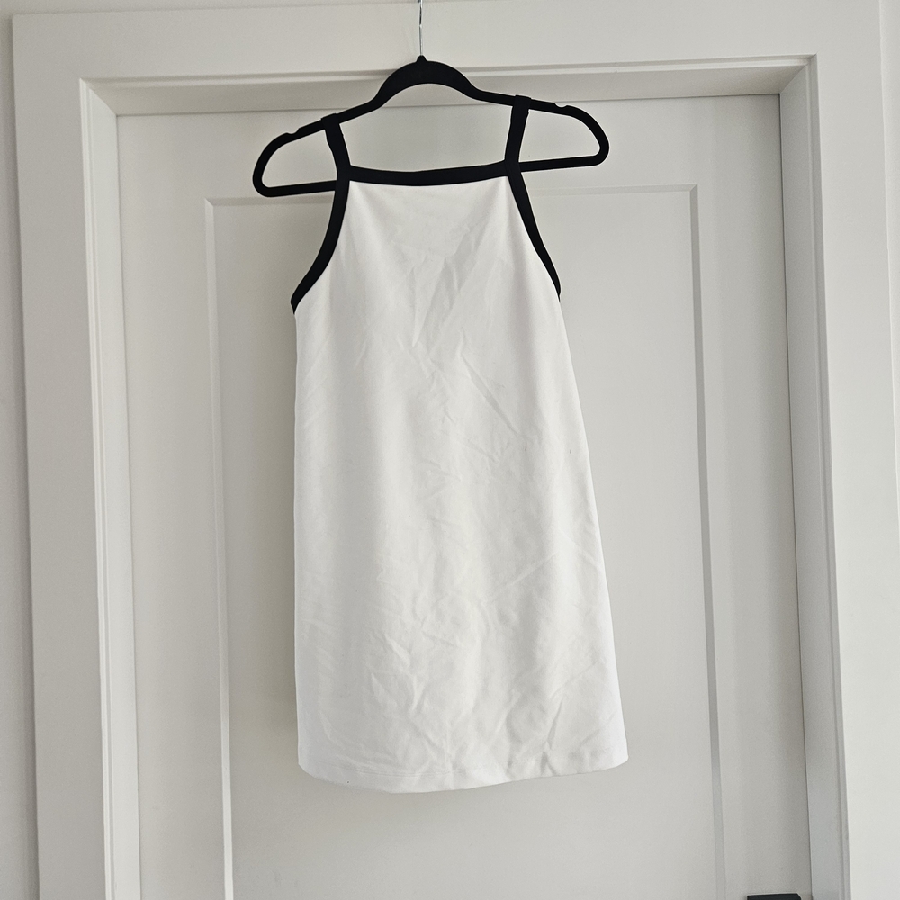Abercrombie YPB sculptLUX White With Black Trim Activewear Dress